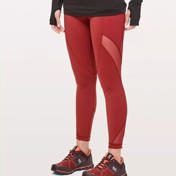 lululemon athletica Pants - Lululemon Run Smoothly Crop Leggings